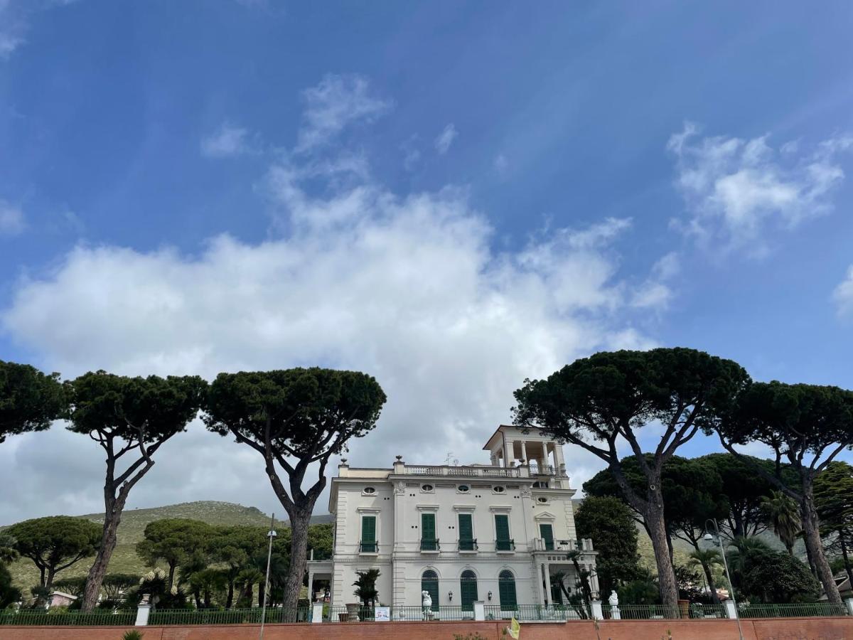 Villa Maria Teresa Vendicio エクステリア 写真
